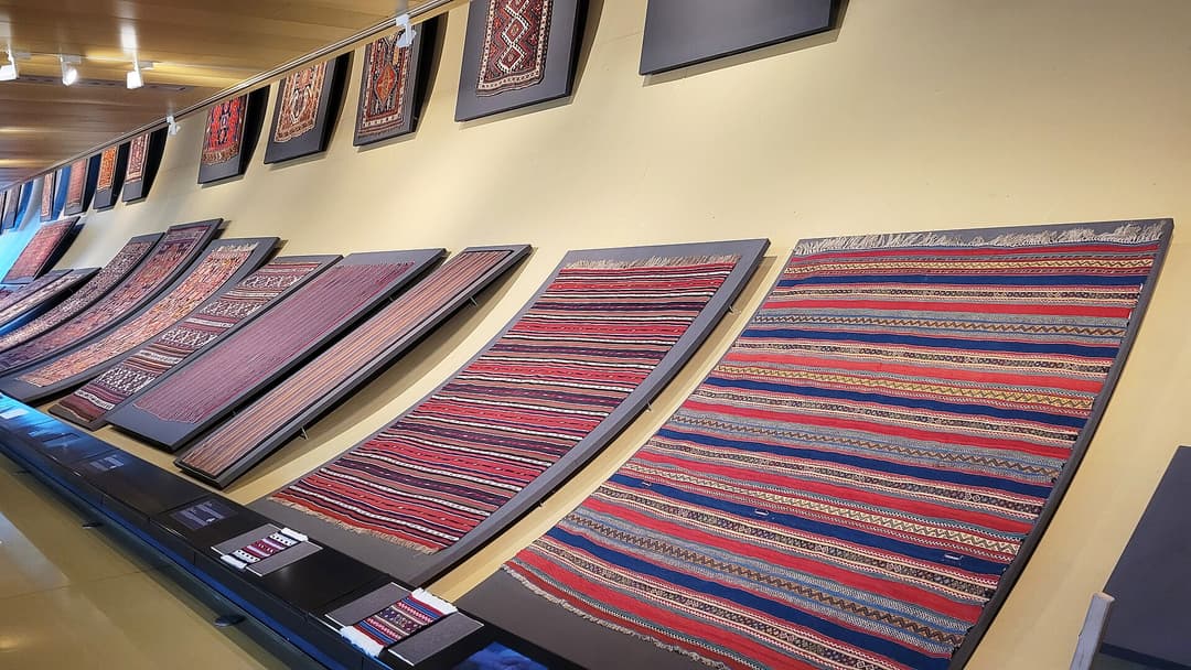 Azərbaycan Xalça Muzeyində kilim və xalça ekspozisiyası, Bakı