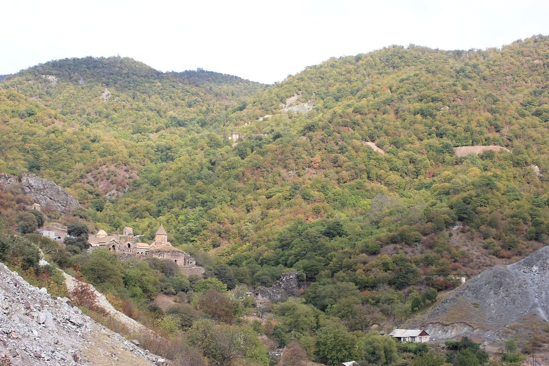 Xudavəng monastır kompleksi, Vəng kəndi yaxınlığı, Kəlbəcər rayonu